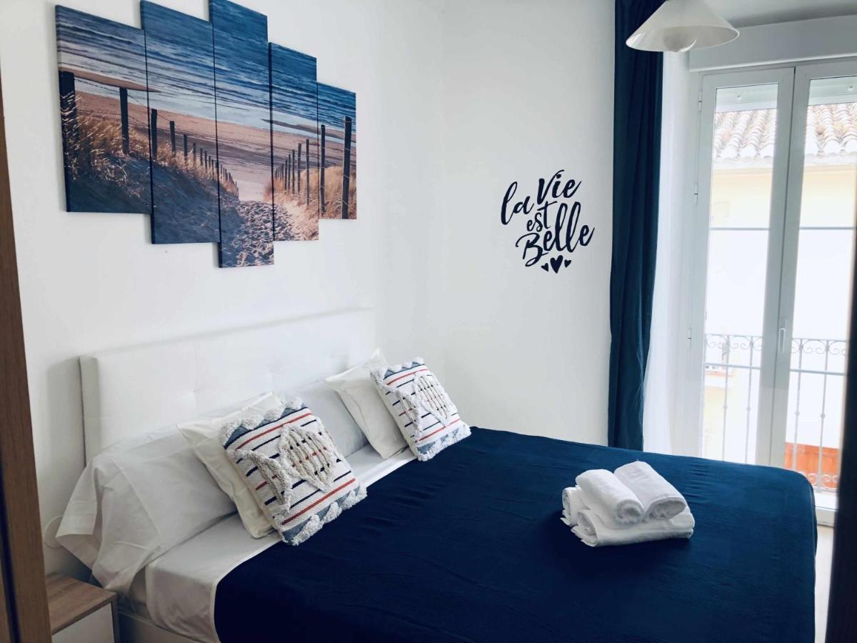Aparthotel Sunlight Malaga Centro Pokój zdjęcie